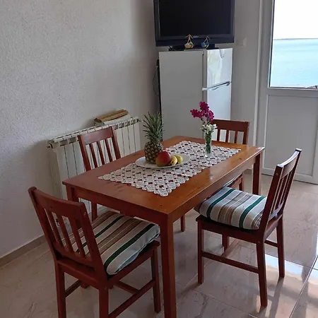 Apartman Julia - Near The *